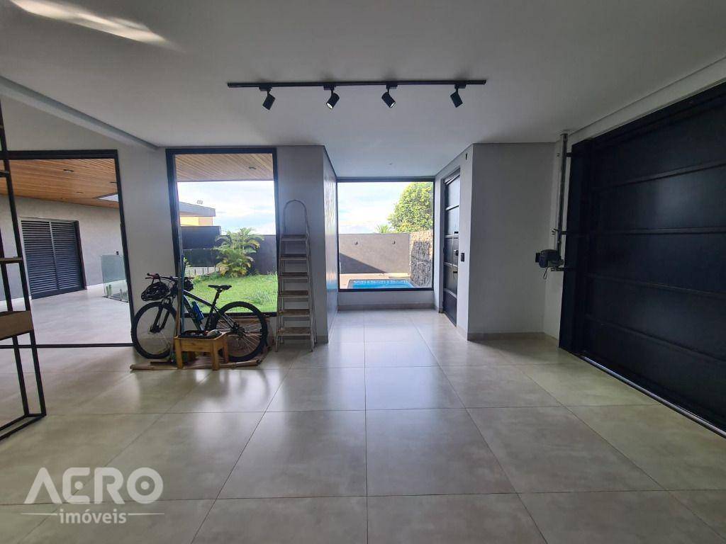 Casa de Condomínio à venda com 3 quartos, 198m² - Foto 37