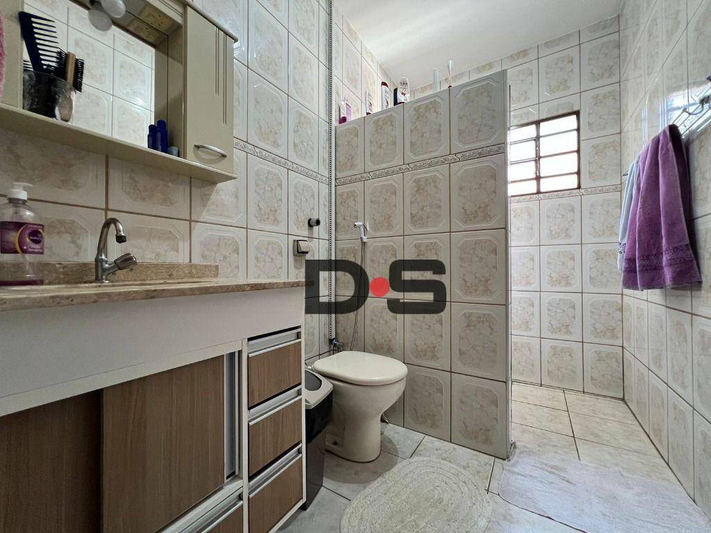 Casa à venda com 3 quartos, 105m² - Foto 6