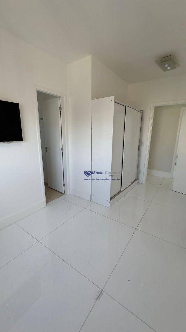 Apartamento à venda com 3 quartos, 119m² - Foto 11