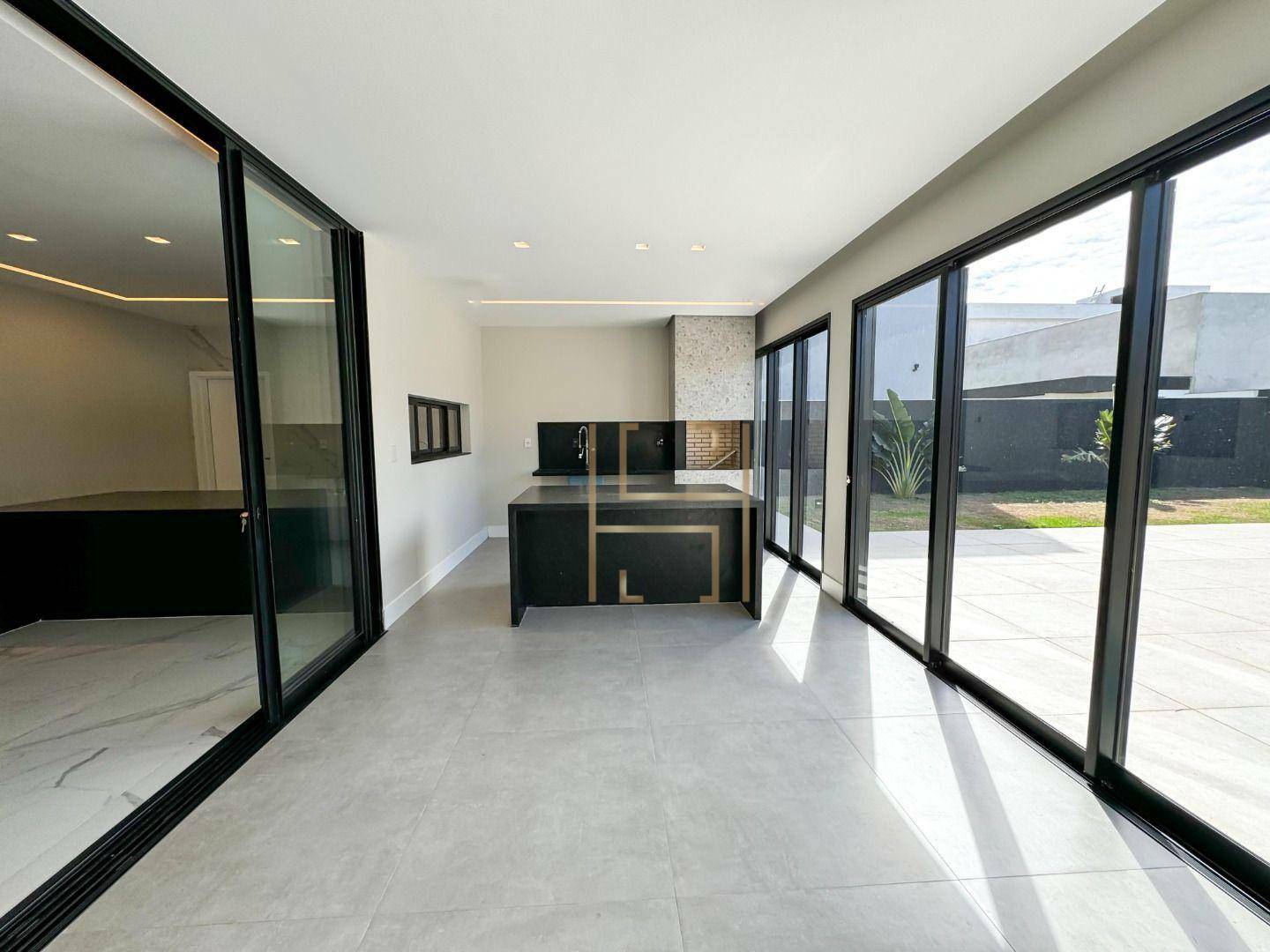 Casa de Condomínio à venda com 5 quartos, 268m² - Foto 18