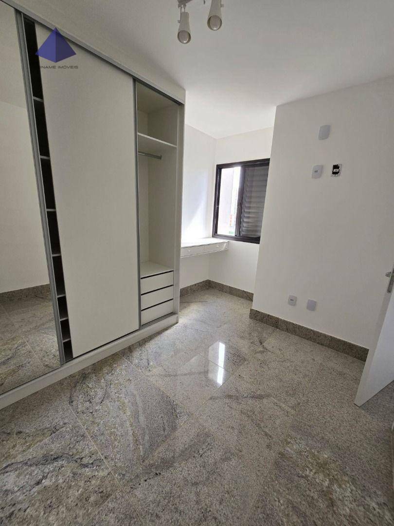 Apartamento para alugar com 2 quartos, 40m² - Foto 12