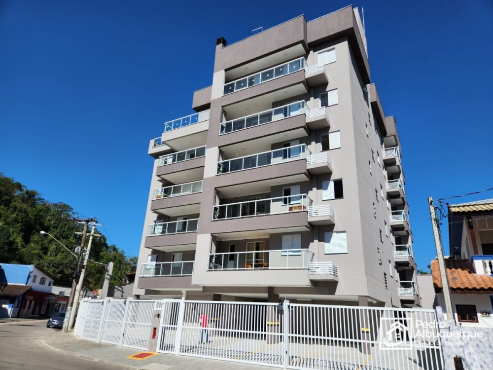 Apartamento à venda com 2 quartos, 65m² - Foto 1