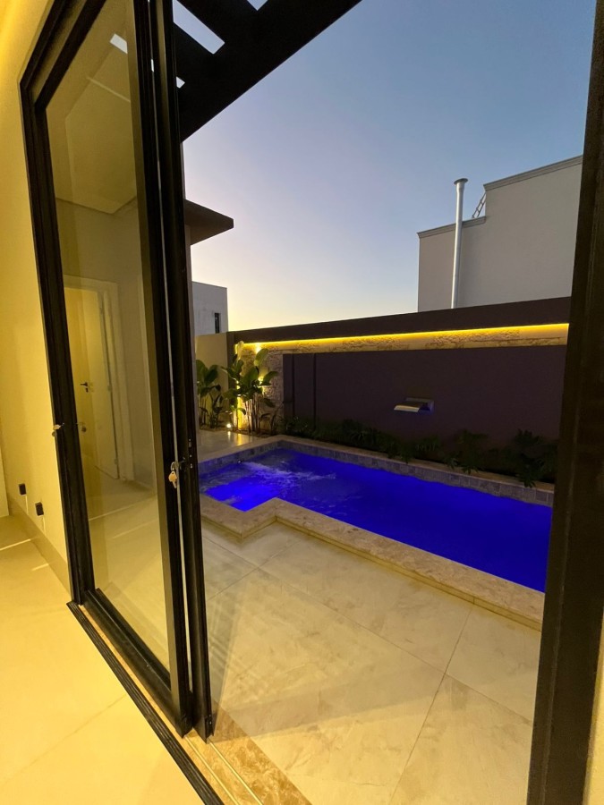 Casa de Condomínio à venda com 3 quartos, 202m² - Foto 21