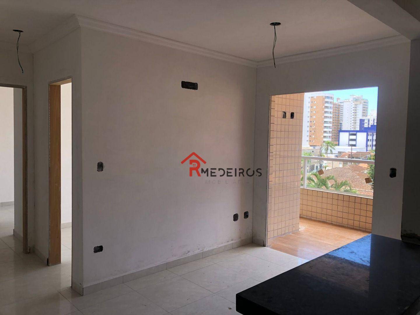 Apartamento à venda com 2 quartos, 62m² - Foto 3