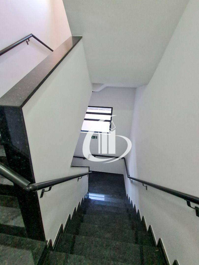 Apartamento para alugar com 2 quartos, 35m² - Foto 25