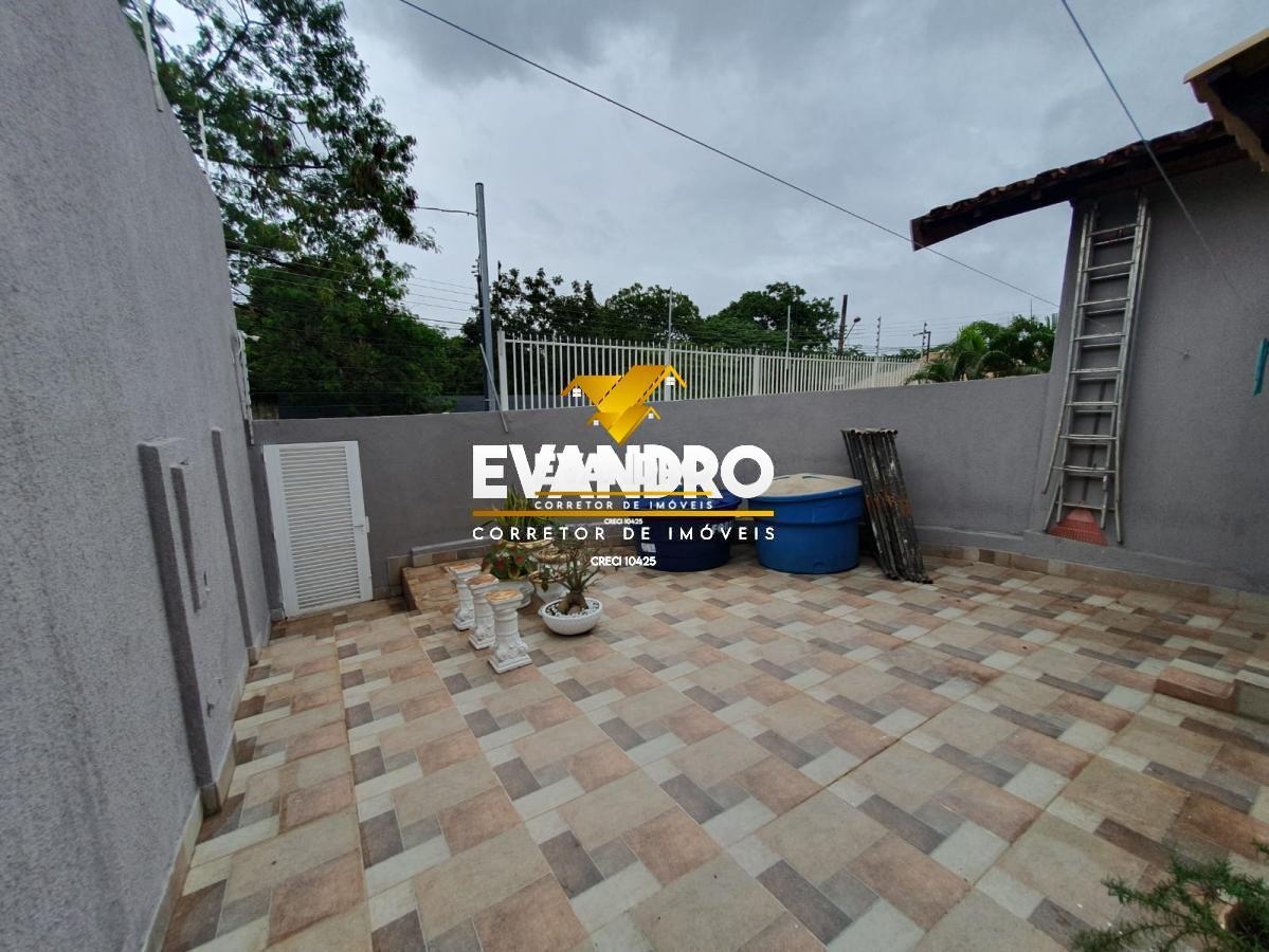 Casa à venda com 3 quartos, 600m² - Foto 20