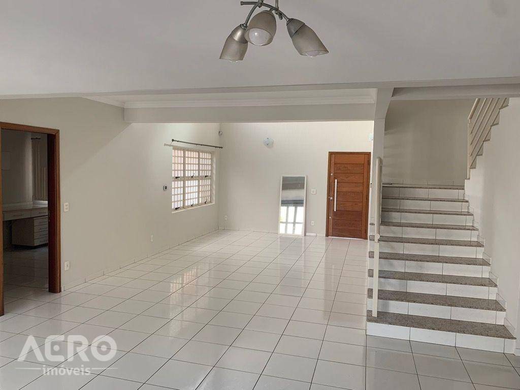 Casa à venda com 4 quartos, 160m² - Foto 25