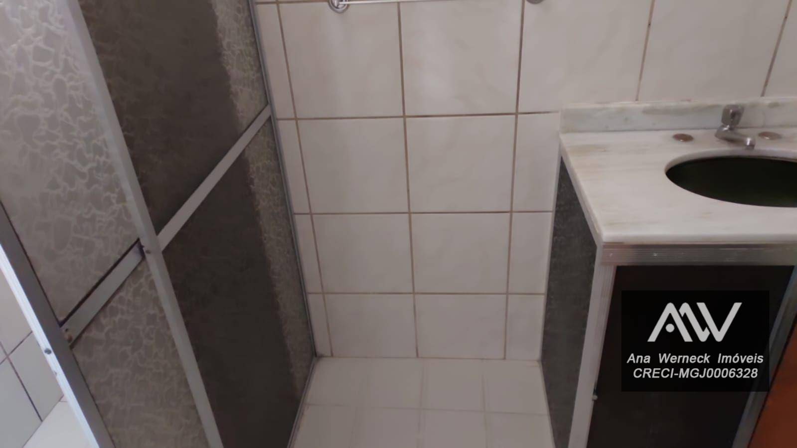 Apartamento para alugar com 3 quartos, 120m² - Foto 11