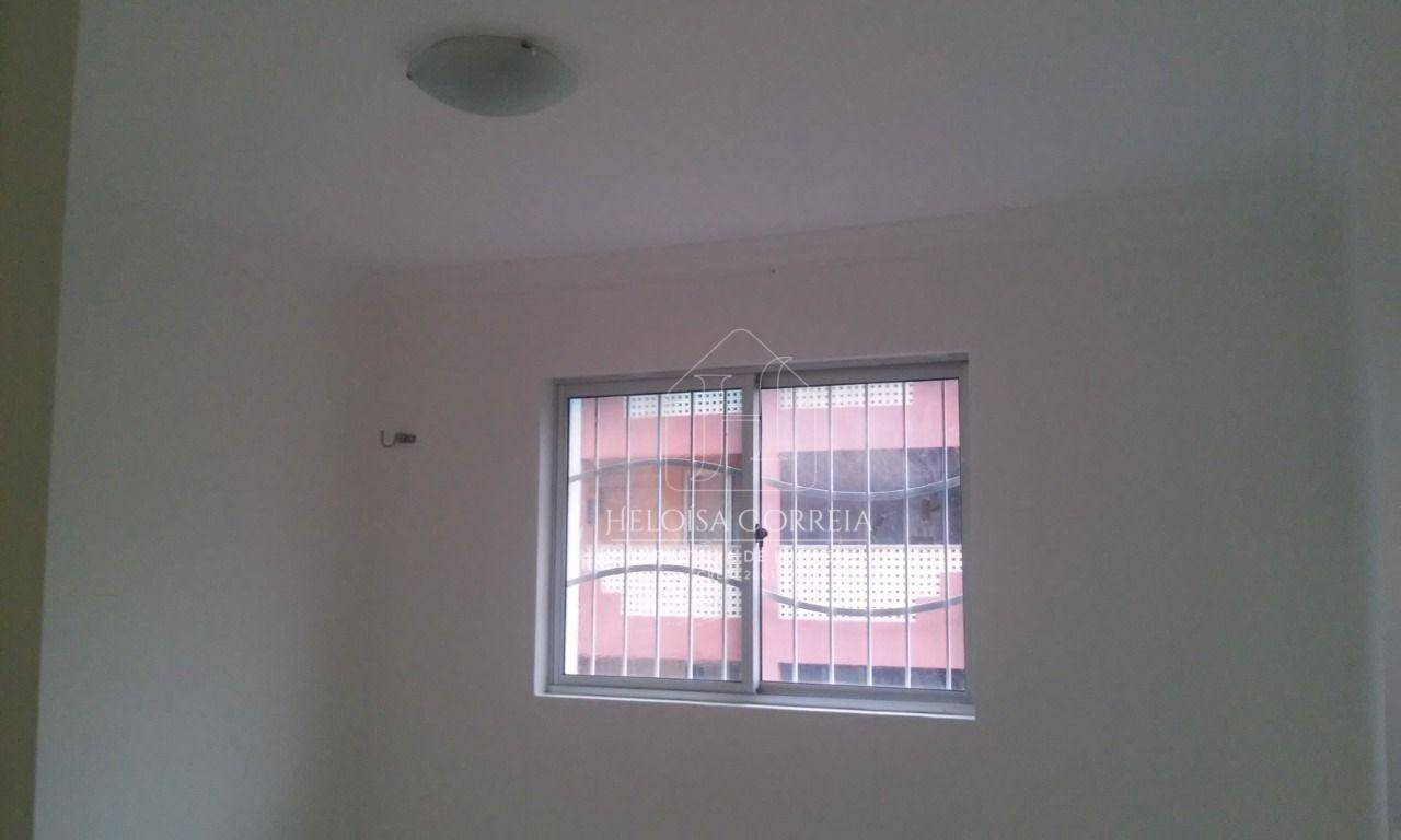 Apartamento à venda com 3 quartos, 66m² - Foto 2