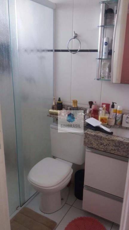 Apartamento à venda com 3 quartos, 66m² - Foto 17