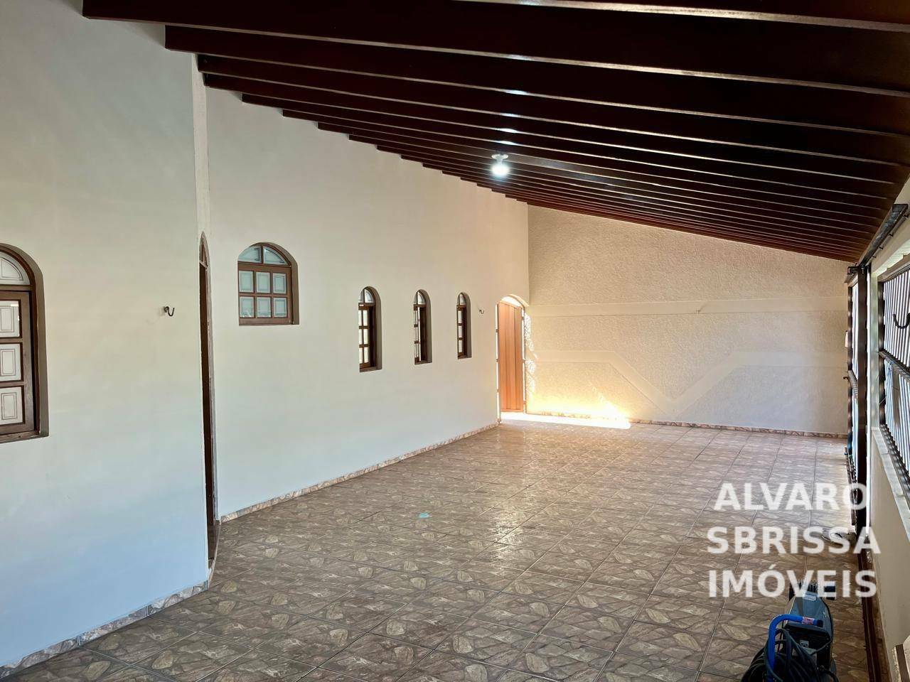 Casa à venda com 4 quartos, 246m² - Foto 30