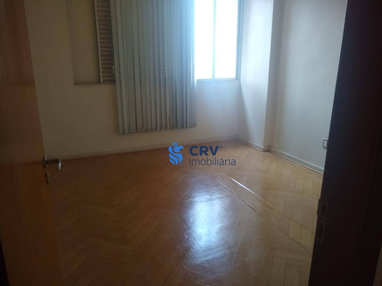 Apartamento à venda com 3 quartos, 153m² - Foto 11