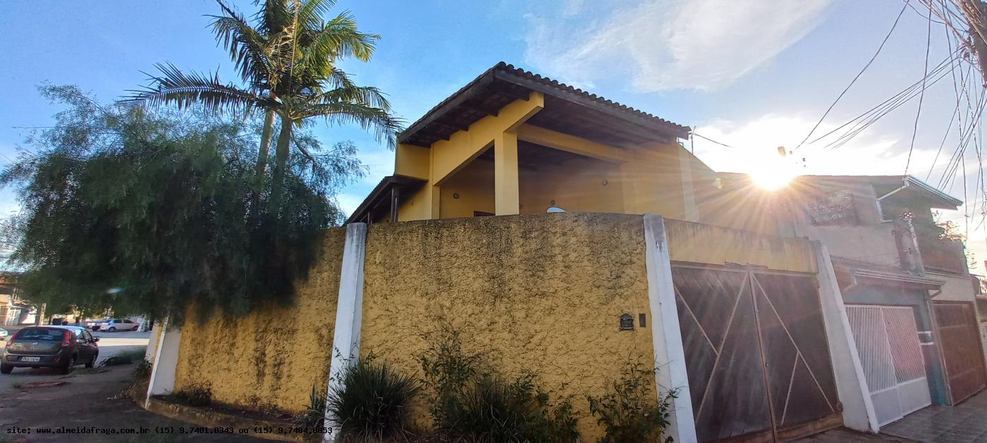 Casa para alugar com 5 quartos, 300m² - Foto 38