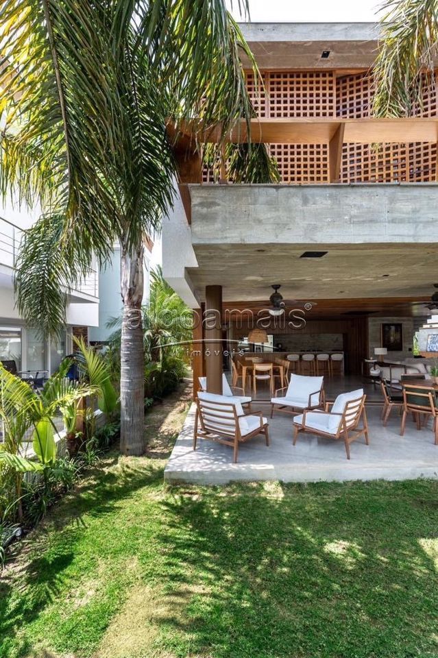 Casa de Condomínio à venda com 4 quartos, 350m² - Foto 28