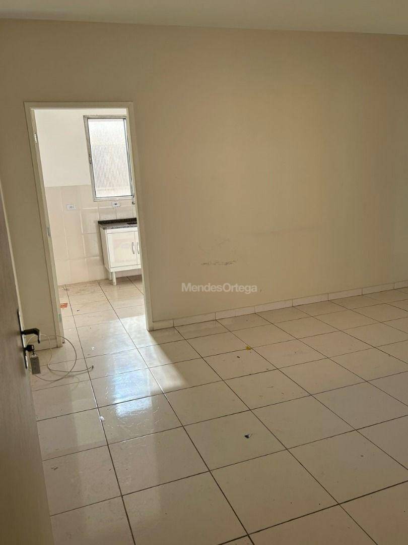 Apartamento para alugar com 2 quartos, 58m² - Foto 3