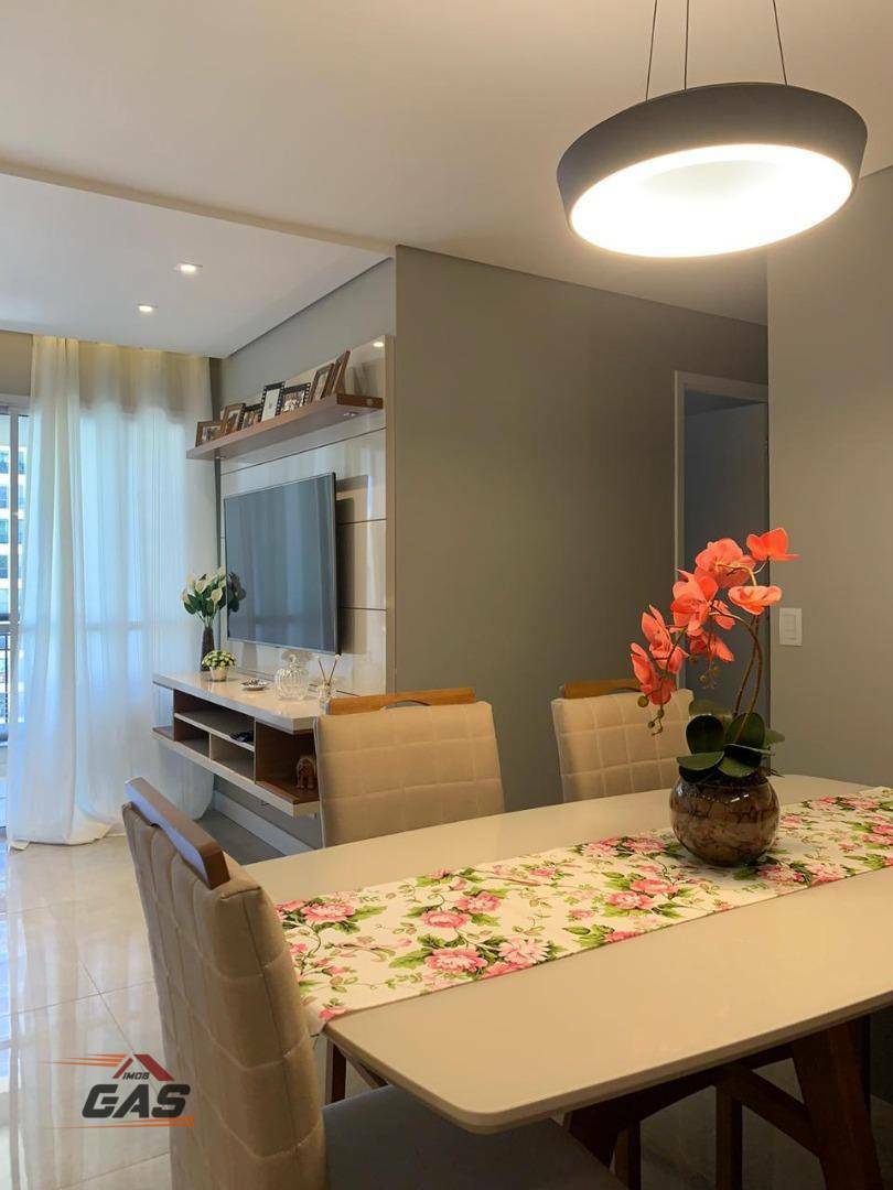 Apartamento à venda com 3 quartos, 70m² - Foto 7