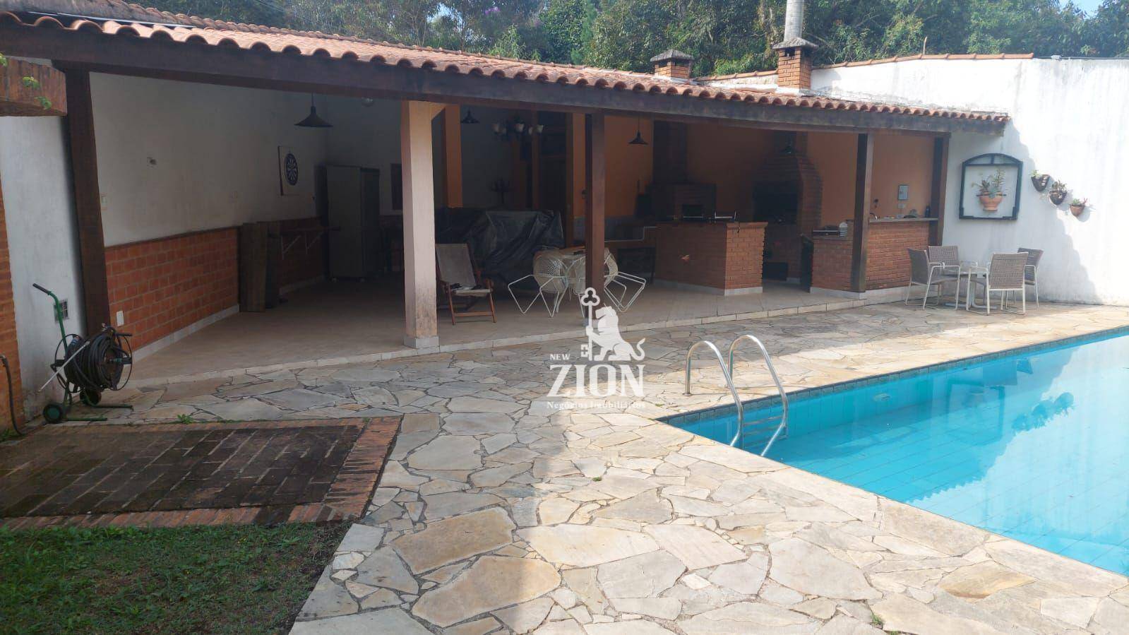 Casa à venda com 4 quartos, 550m² - Foto 37