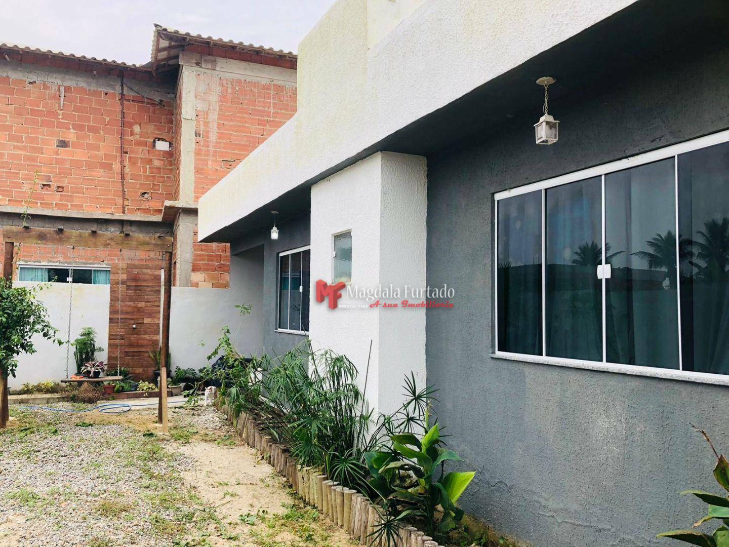 Casa à venda com 2 quartos, 100m² - Foto 1