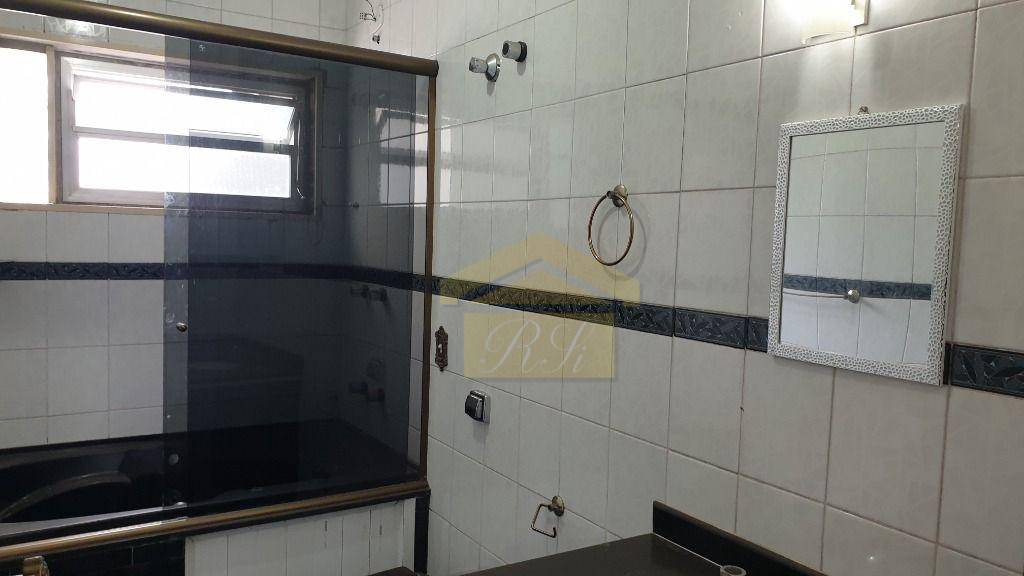 Sobrado à venda com 3 quartos, 258m² - Foto 15