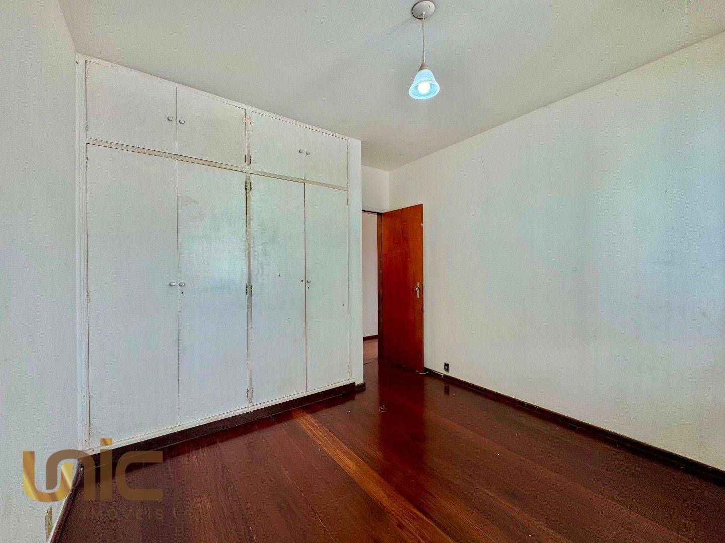 Casa à venda com 3 quartos, 100m² - Foto 15