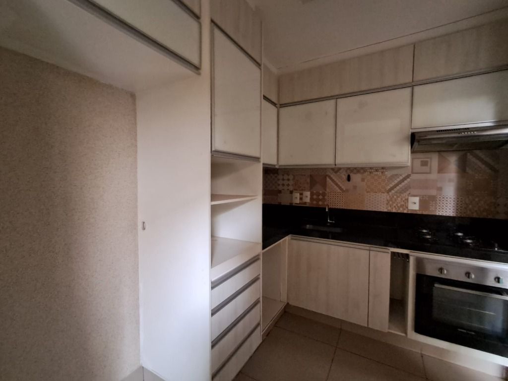 Casa de Condomínio para alugar com 3 quartos, 94m² - Foto 12