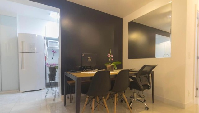 Apartamento à venda com 3 quartos, 92m² - Foto 2