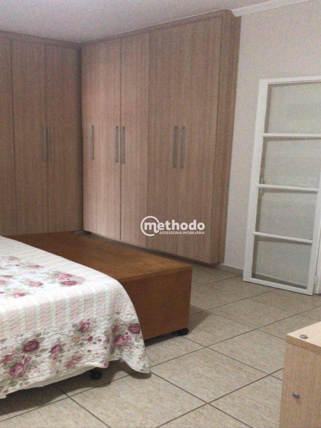 Casa de Condomínio à venda com 3 quartos, 330m² - Foto 8