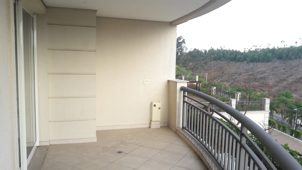 Apartamento para alugar com 3 quartos, 122m² - Foto 1