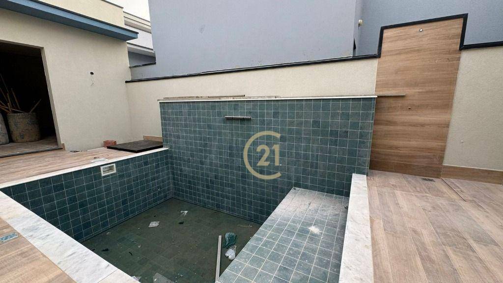 Casa de Condomínio à venda com 3 quartos, 202m² - Foto 1