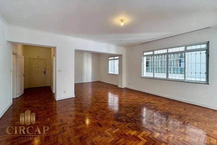 Apartamento à venda com 4 quartos, 204m² - Foto 1