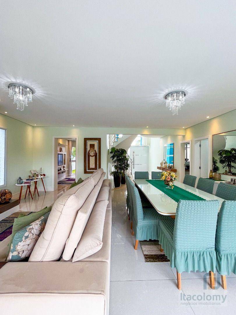 Casa de Condomínio à venda com 5 quartos, 356m² - Foto 10