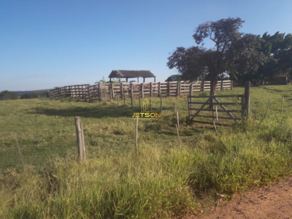 Fazenda à venda, 70m² - Foto 1