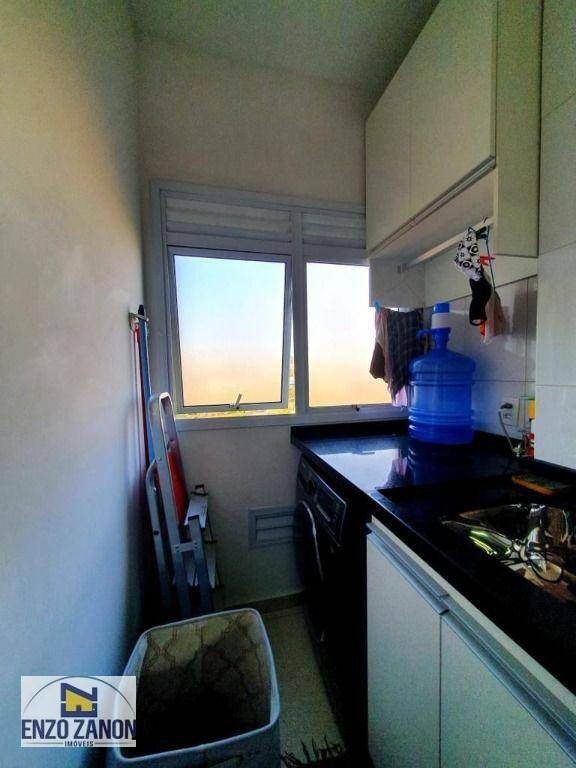 Apartamento à venda com 2 quartos, 63m² - Foto 7