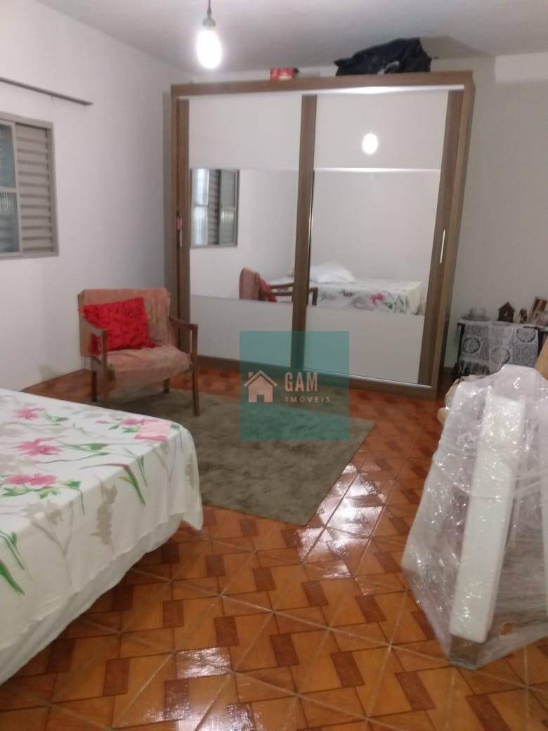 Casa à venda com 6 quartos, 250M2 - Foto 6