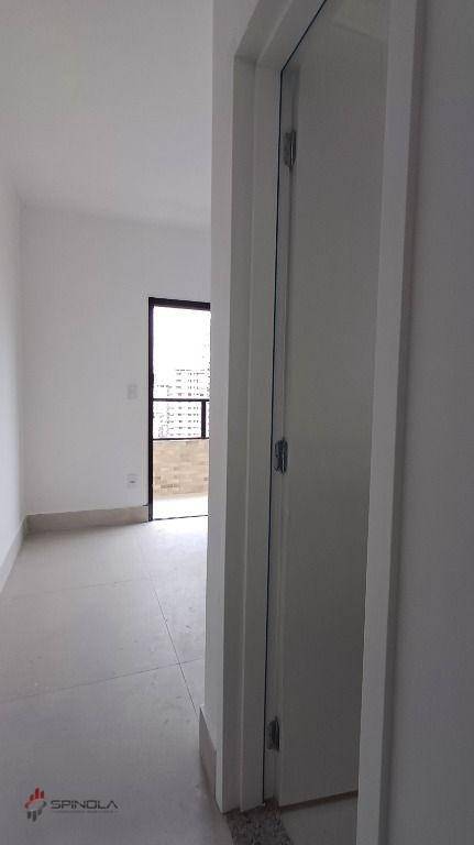 Apartamento à venda com 1 quarto, 57m² - Foto 11