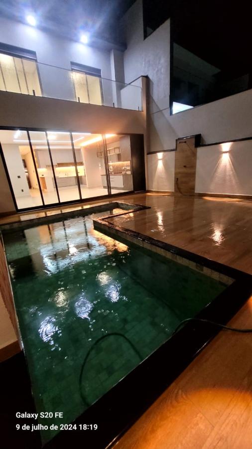 Casa de Condomínio à venda com 3 quartos, 208m² - Foto 16