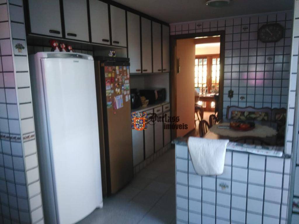 Sobrado à venda com 4 quartos, 350m² - Foto 15