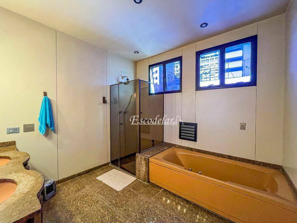 Apartamento à venda com 3 quartos, 300m² - Foto 46