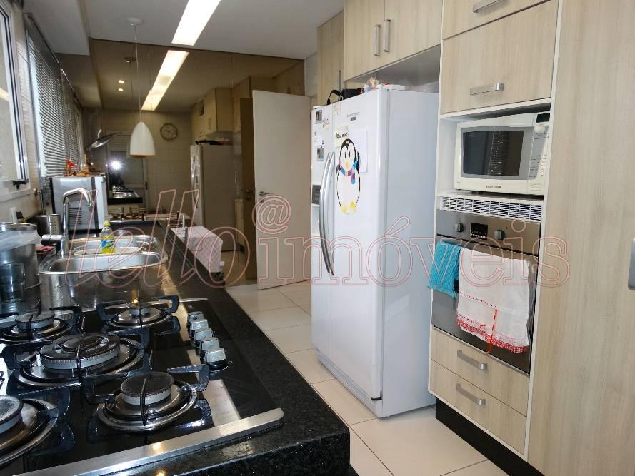 Apartamento para alugar com 3 quartos, 164m² - Foto 18