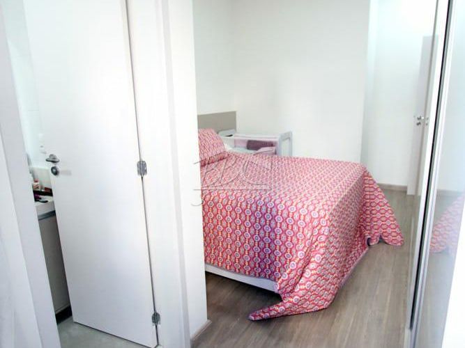 Apartamento à venda com 2 quartos, 75m² - Foto 11