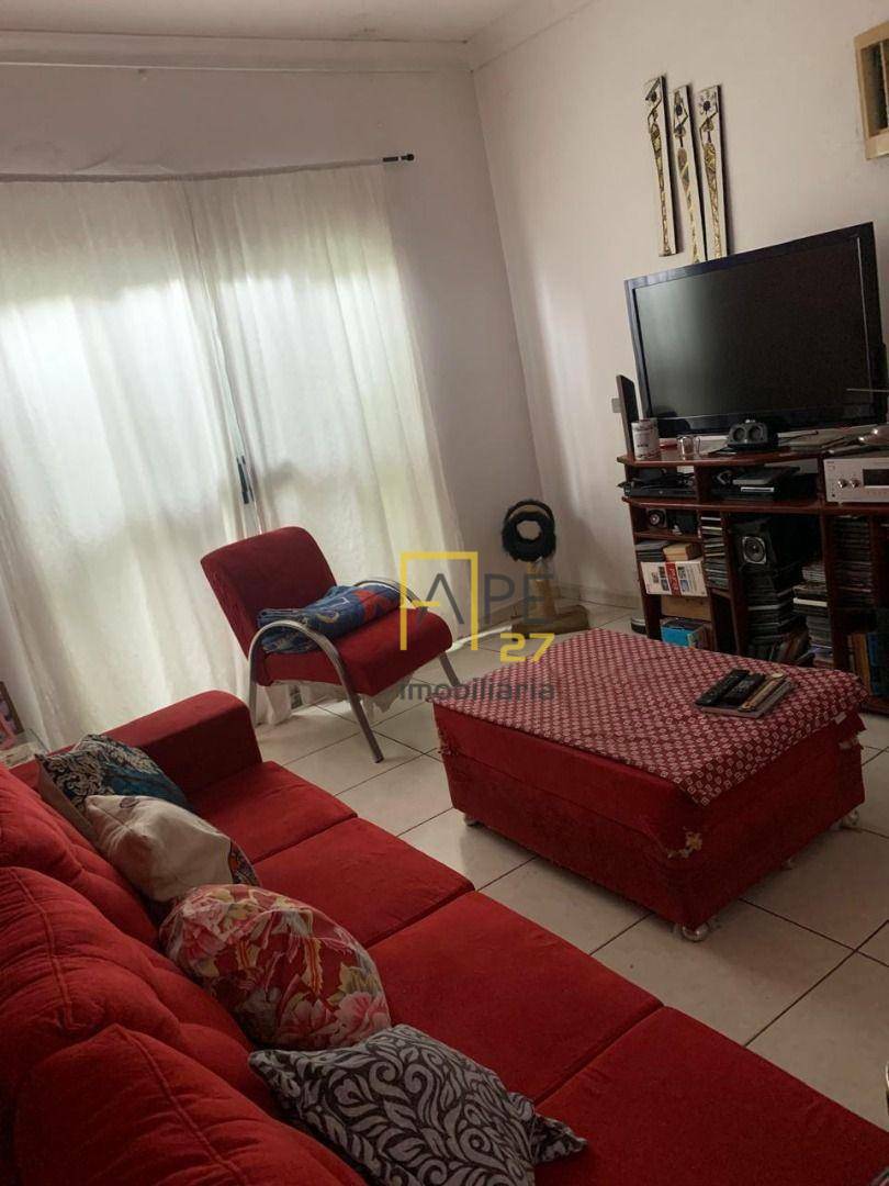 Casa à venda com 2 quartos, 208M2 - Foto 1