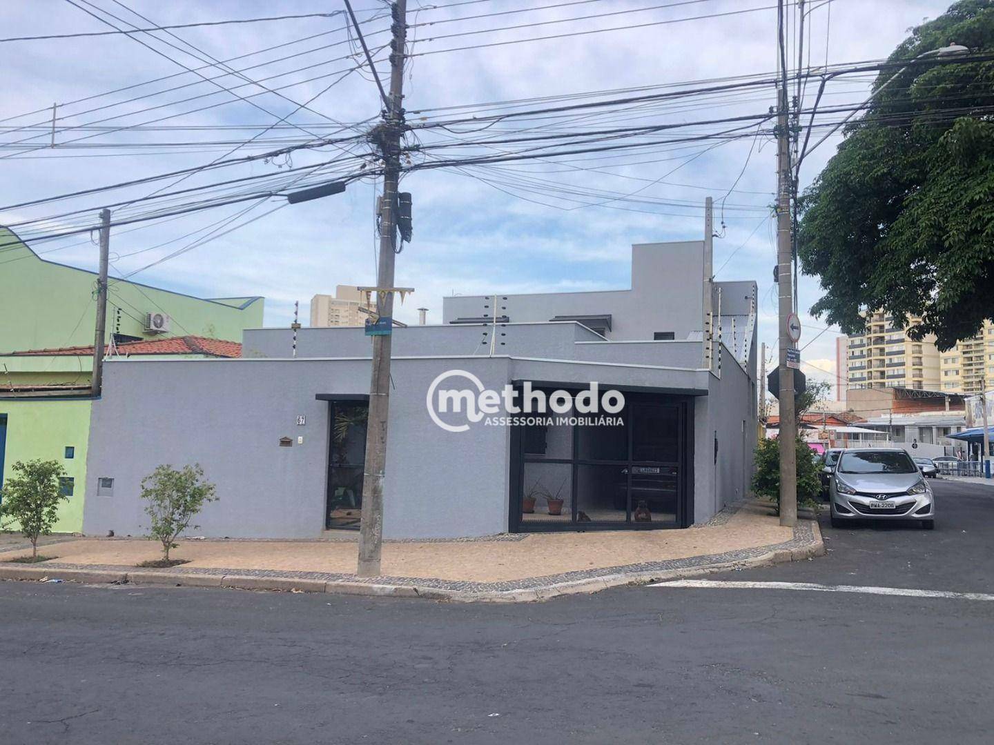 Casa à venda com 2 quartos, 180m² - Foto 2