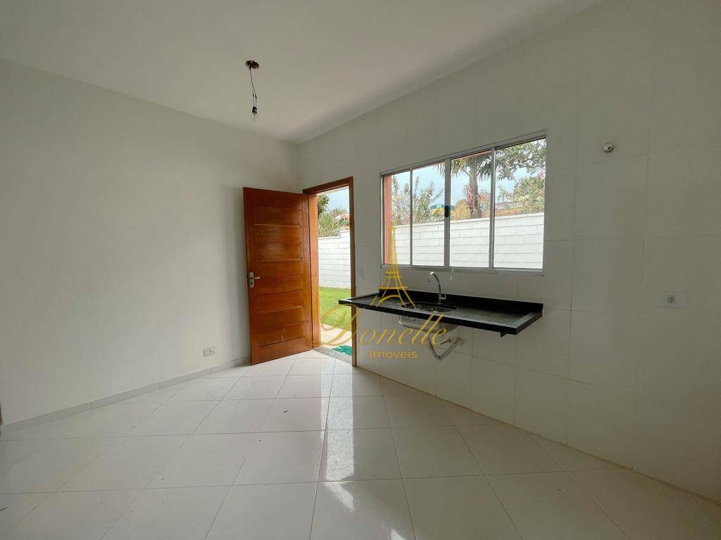 Casa à venda com 2 quartos, 65m² - Foto 18