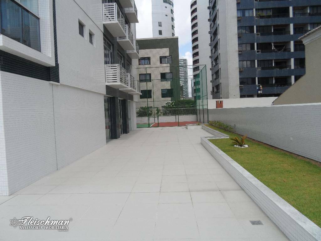 Apartamento para alugar com 4 quartos, 202m² - Foto 65