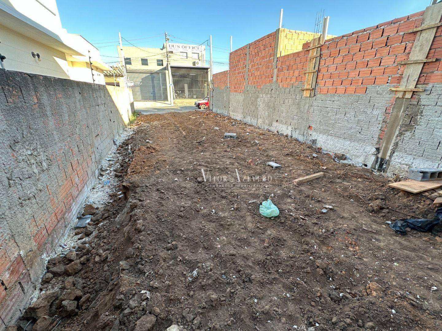 Terreno à venda, 140M2 - Foto 5