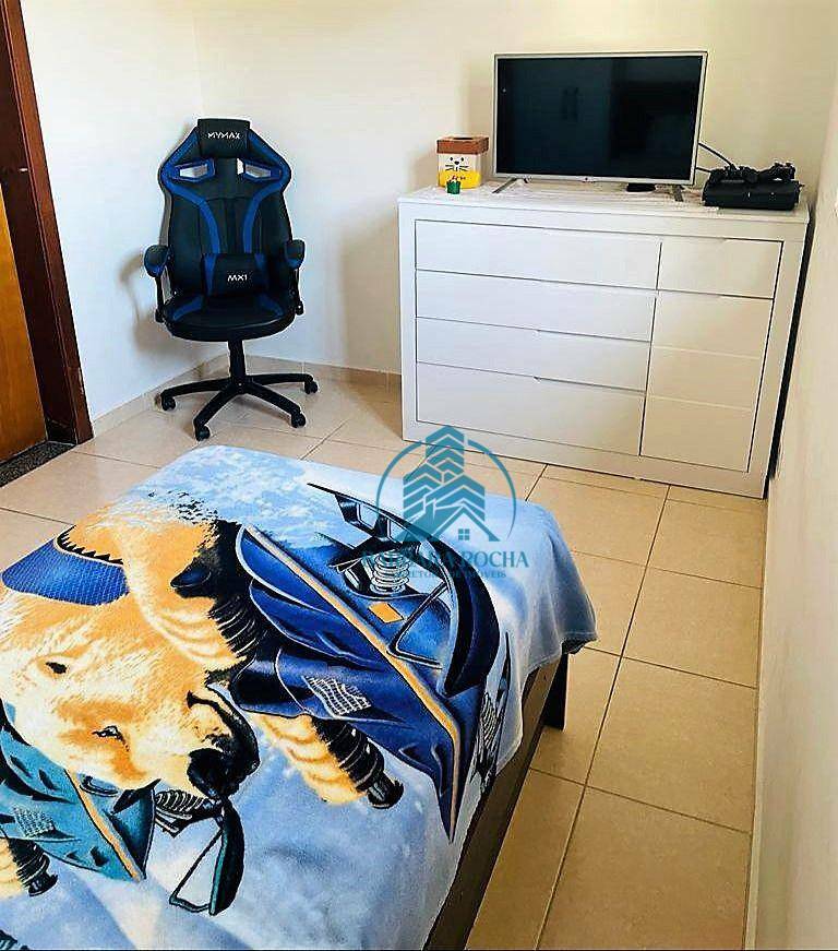 Casa à venda com 2 quartos, 70m² - Foto 15