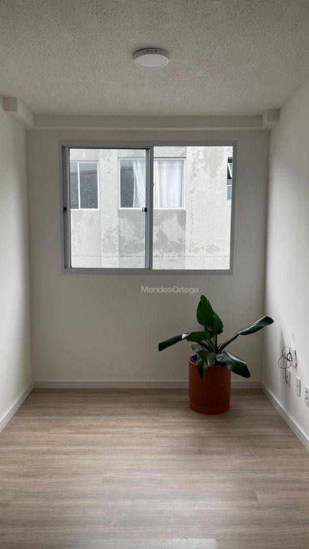 Apartamento à venda e aluguel com 2 quartos, 42m² - Foto 7