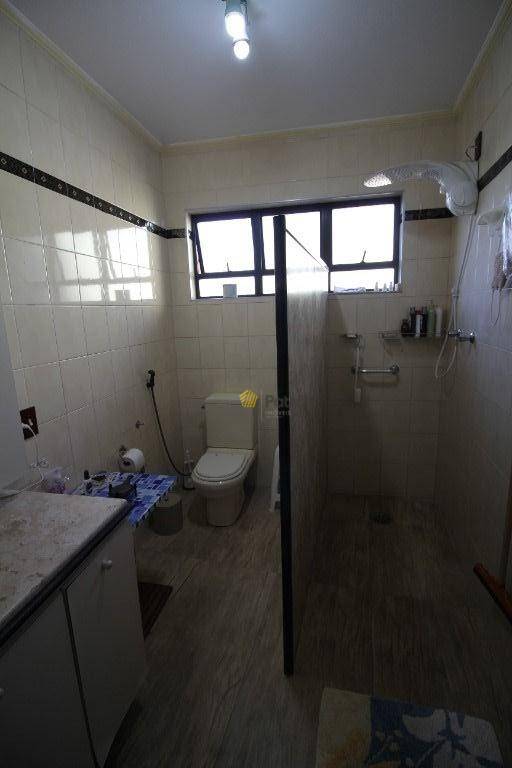 Sobrado à venda com 4 quartos, 290m² - Foto 30