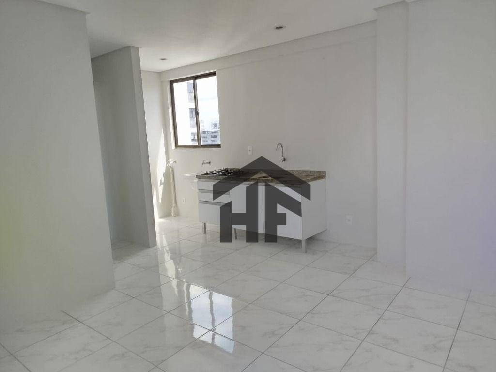 Apartamento para alugar com 1 quarto, 38m² - Foto 15