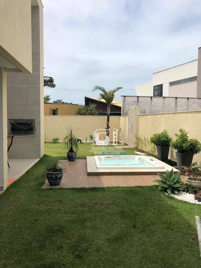 Casa de Condomínio à venda com 3 quartos, 250m² - Foto 3